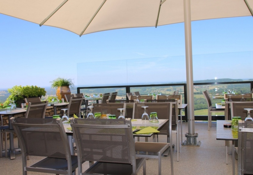 Brise vent déployé